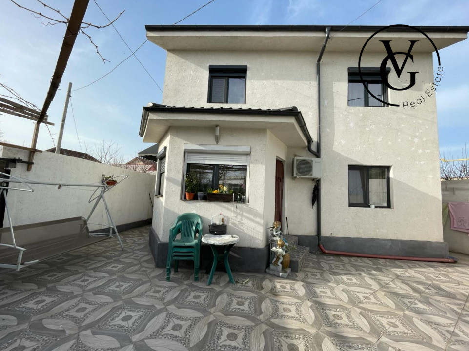 Vila | 4 camere | P+1E | Navodari