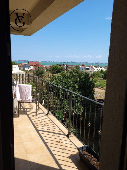 Vila superba in Ovidiu Sud cu vedere spre lacul Siutghiol