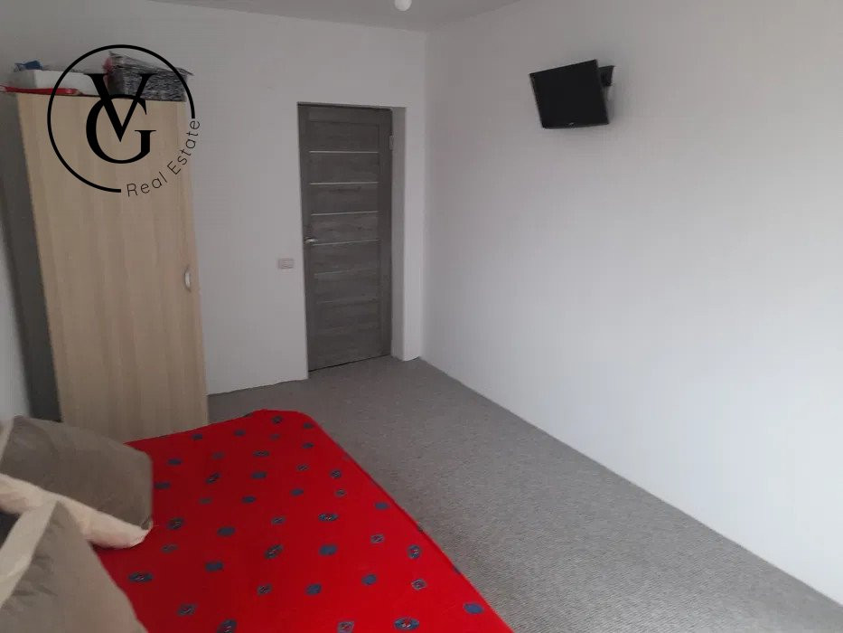 Vila P+1, deosebita, aproape de lac , zona Palazu Mare