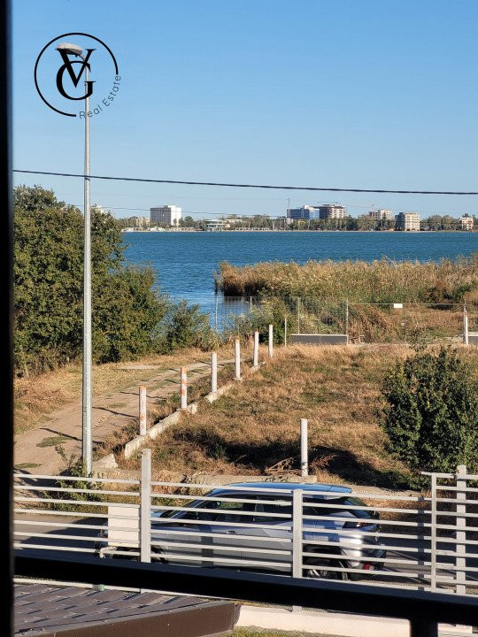 Vila P+1, deosebita, aproape de lac , zona Palazu Mare