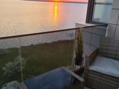 Apartament cu 2 camere - vedere către lac - zona Butoaie