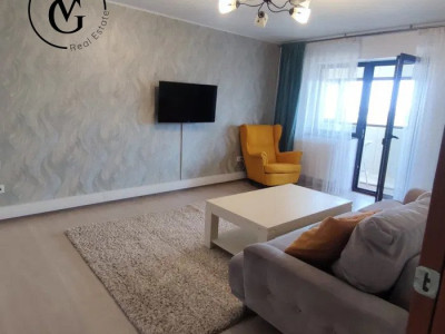 Apartament decomandat - 4 camere - termen lung - zona City Mall