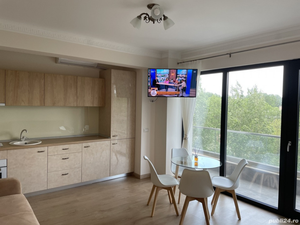 Apartament modern  la cheie-vedere mare si lac -statiunea Mamaia 