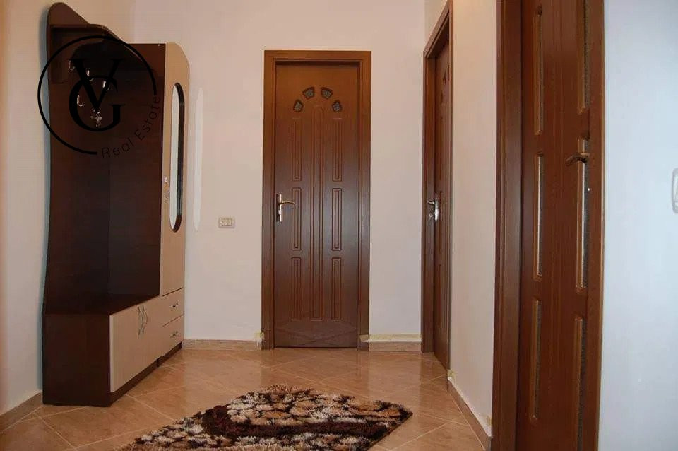 Apartament 2 camere -zona Dacia -termen lung