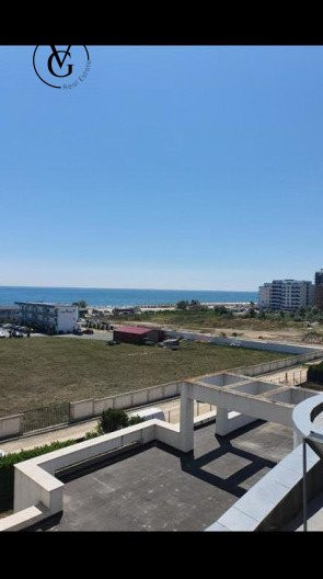 Apartament 2 camere - loc de parcare privat - zona MAMAIA NORD