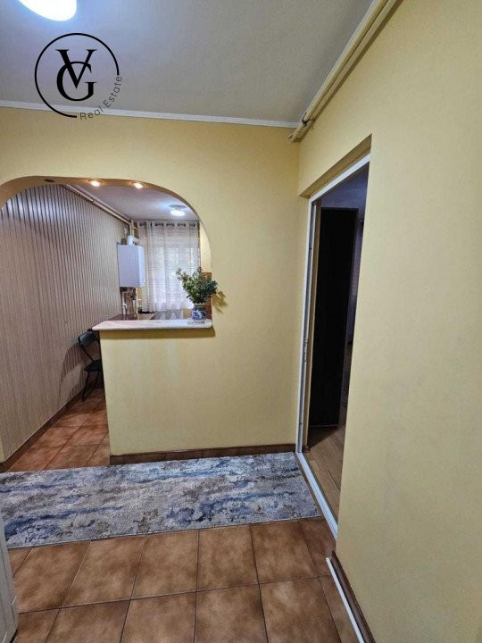 Apartament 2 camere | Decomandat | Zona KM 4-5 | Parcare