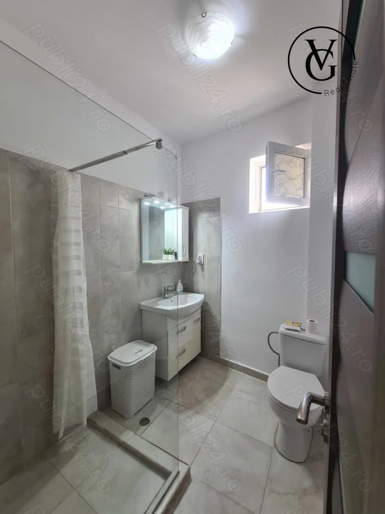 Apartament 3 camere - Tabara Navodari + loc de parcare