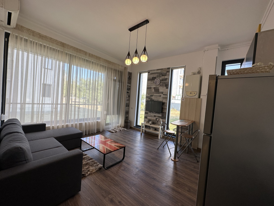 Apartament Mamaia central-ideal investitie-vedere catre lac 