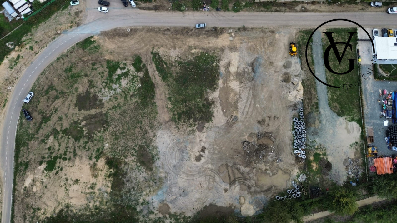 Teren intravilan -Vârful cu Dor - ideal investiție 3500 mp 