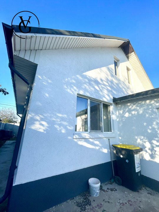 Casa individuala, 273 mp curte,  Lumina