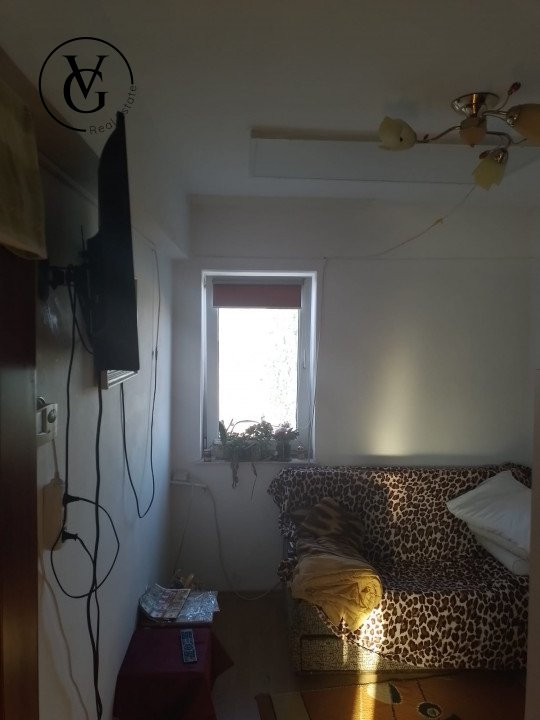 Apartament decomandat de 2 camere - zona Cireșica