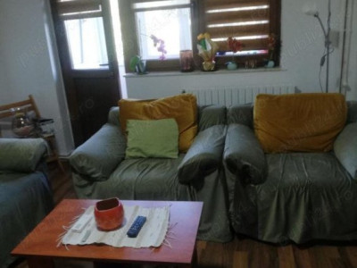 Apartament semidecomandat de 3 camere - zona INEL 2 