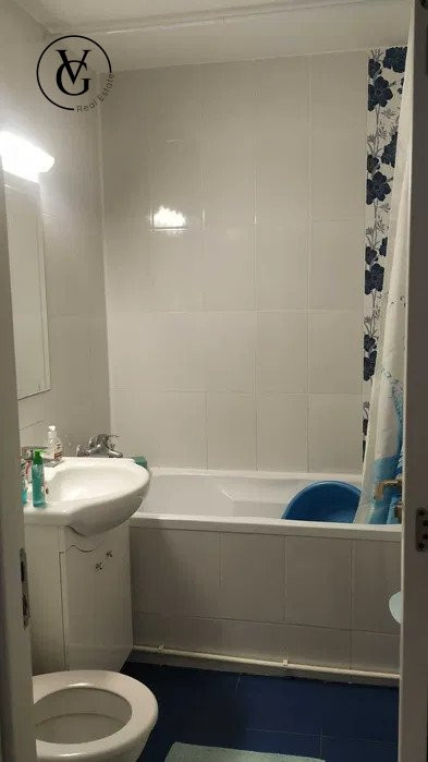 Apartament decomandat 3 camere - Tomis Nord - Cireșica