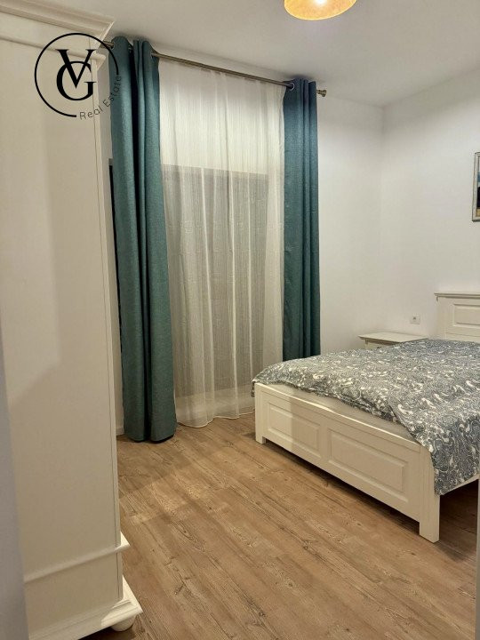 Apartament 3 camere, spatios, zona Baba Novac