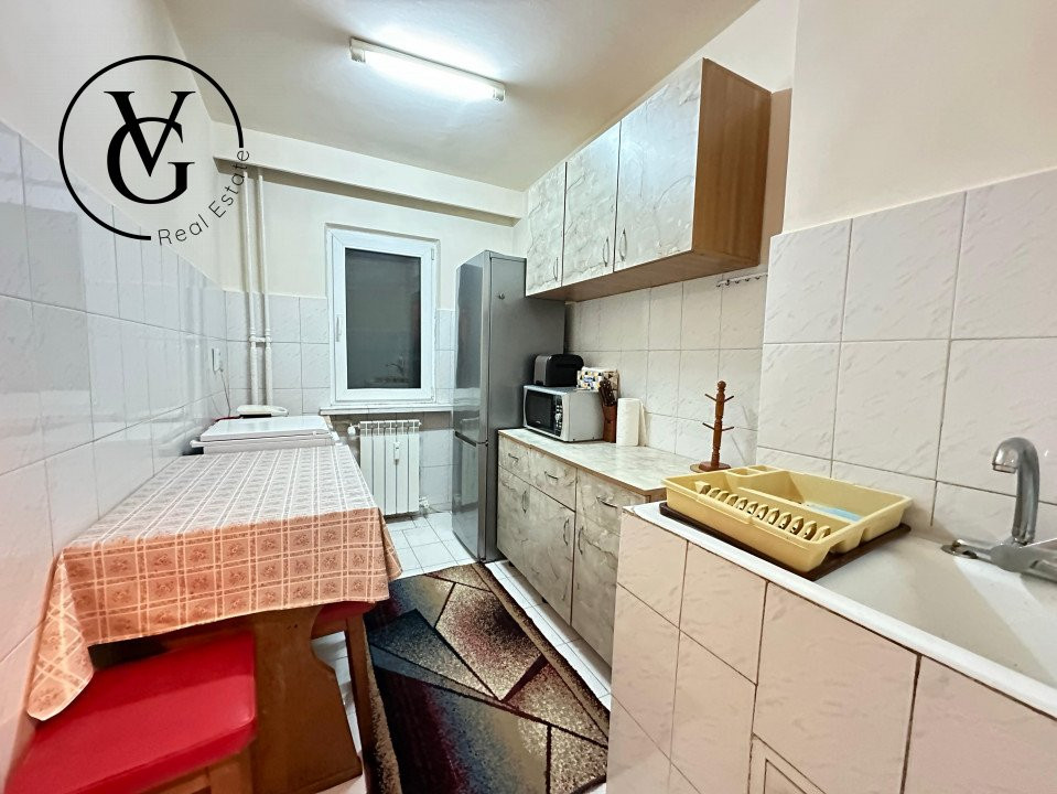 Apartament de 2 camere - zona Casa de Cultură