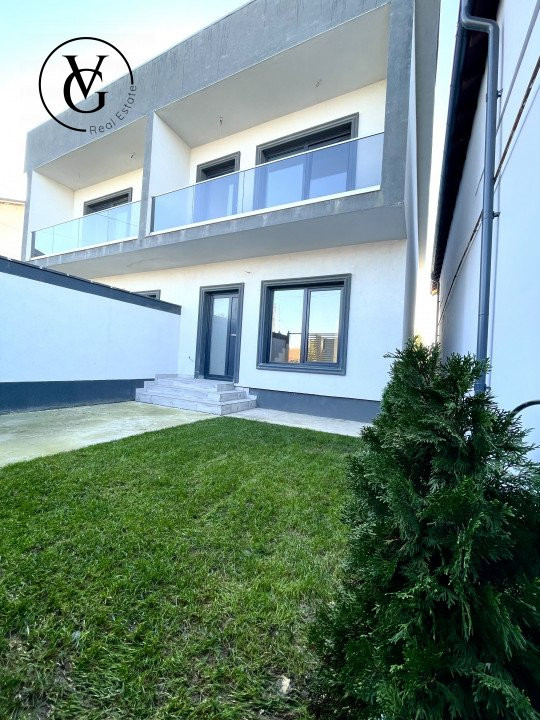 Duplex la cheie, 3 camere,  Lumina