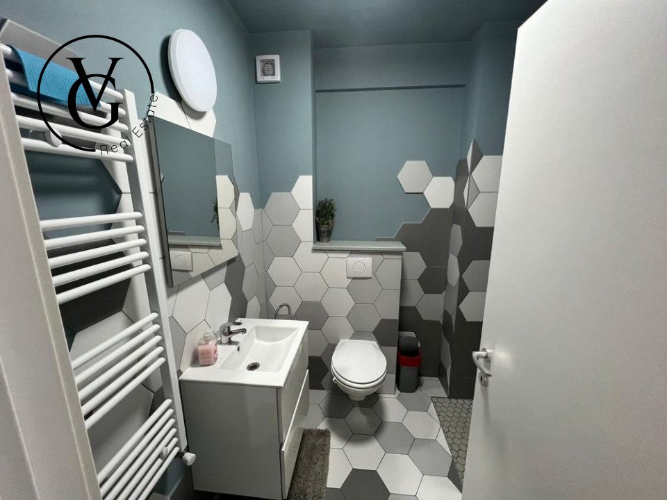 Apartament decomandat 2 camere-Tomis Plus +loc parcare 