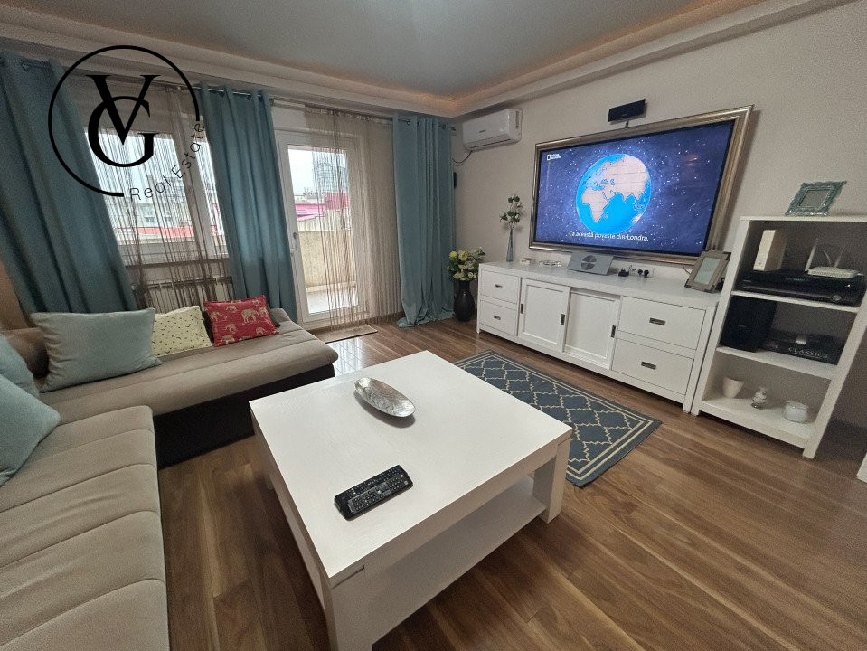 Apartament 2 camere decomandat | Ultracentral | Vedere spre mare 