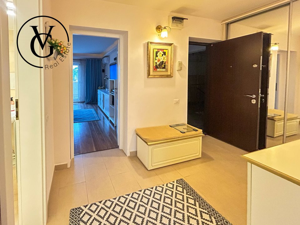 Apartament 2 camere decomandat | Ultracentral | Vedere spre mare 
