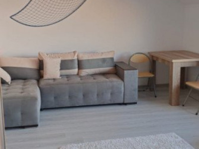 Apartament decomandat 2 camere - zona Tomis II