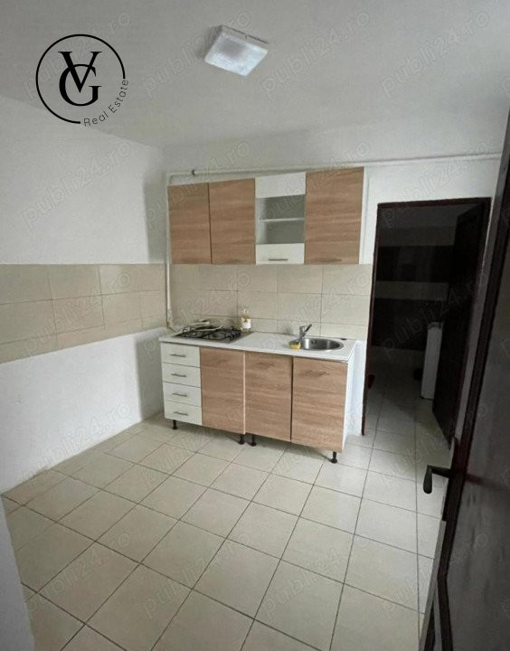 Casa 4 camere, pretabil birouri, zona Stadion