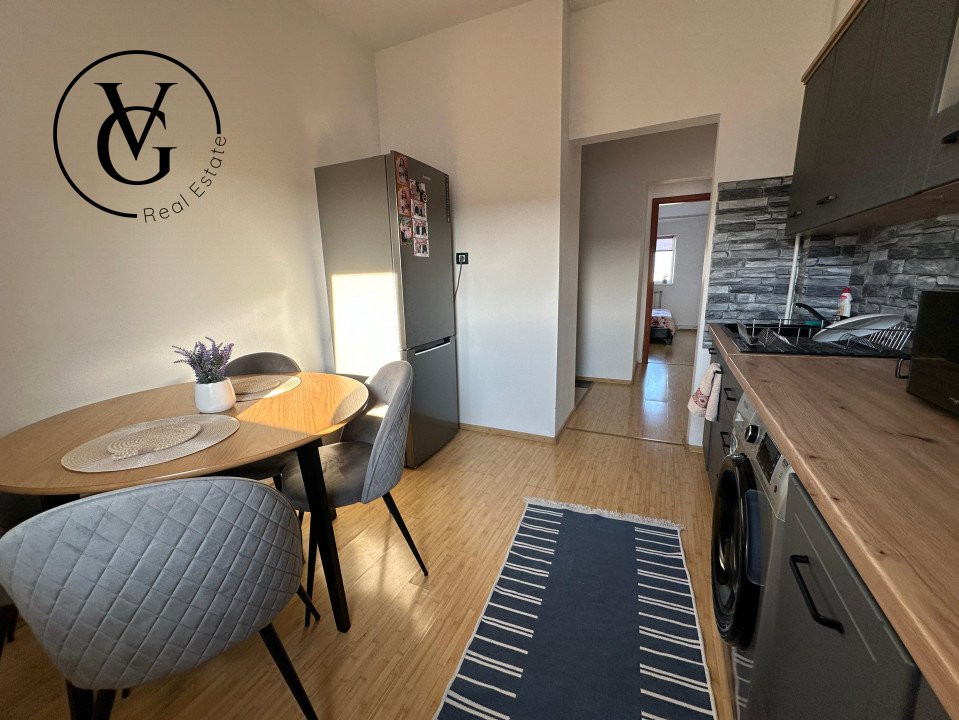 Apartament de 3 camere decomandat - Inel 1