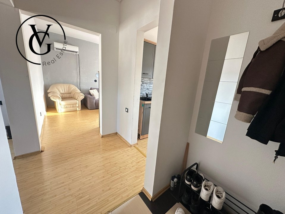 Apartament de 3 camere decomandat - Inel 1