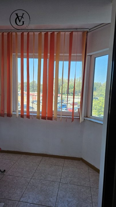 Apartament spațios - 3 camere - termen lung - zona Gara