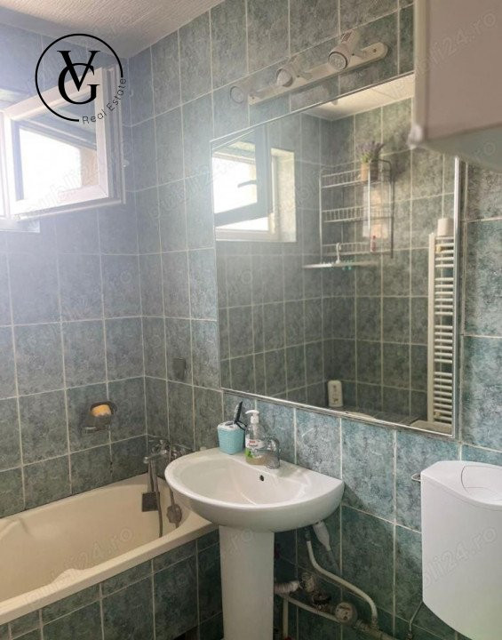 Apartament 2 camere + boxă - zona Tomis Nord 