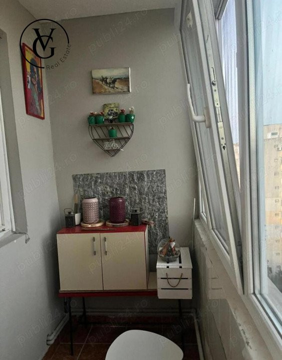 Apartament 2 camere + boxă - zona Tomis Nord 