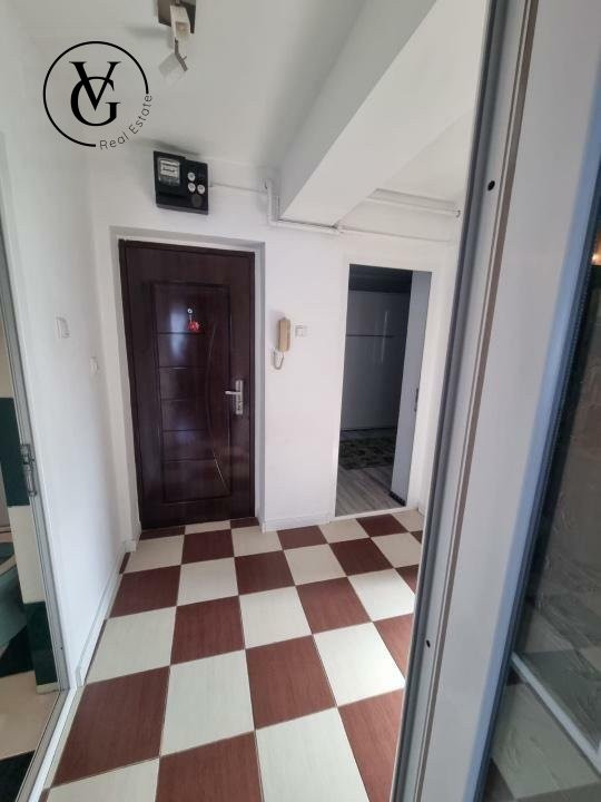 Apartament decomandat de 3 camere - zona Tomis Nord