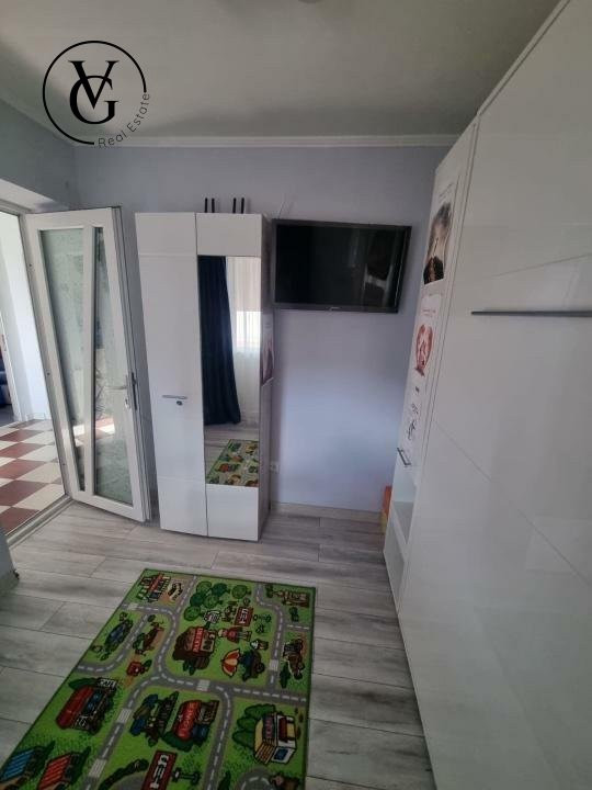 Apartament decomandat de 3 camere - zona Tomis Nord