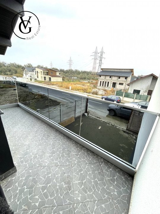 Vila P+M, 5 Camere, 450 mp teren, Navodari