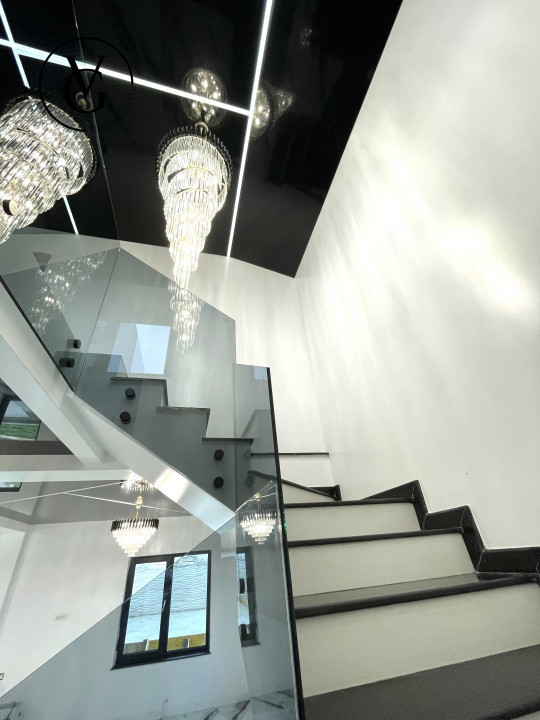 Vila P+M, 5 Camere, 450 mp teren, Navodari