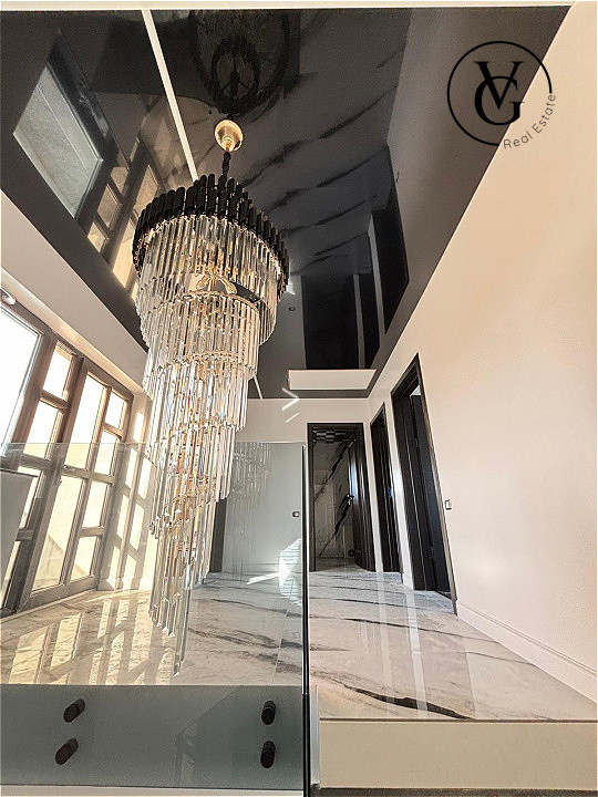 Vila P+M, 5 Camere, 450 mp teren, Navodari