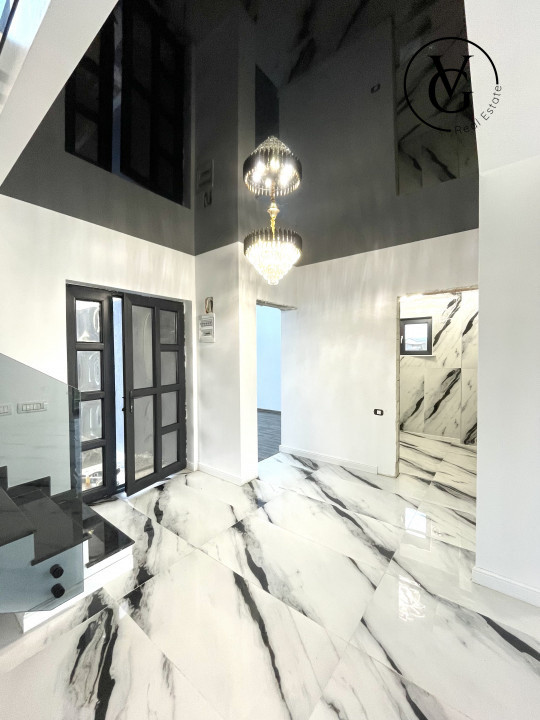 Vila P+M, 5 Camere, 450 mp teren, Midia Sat