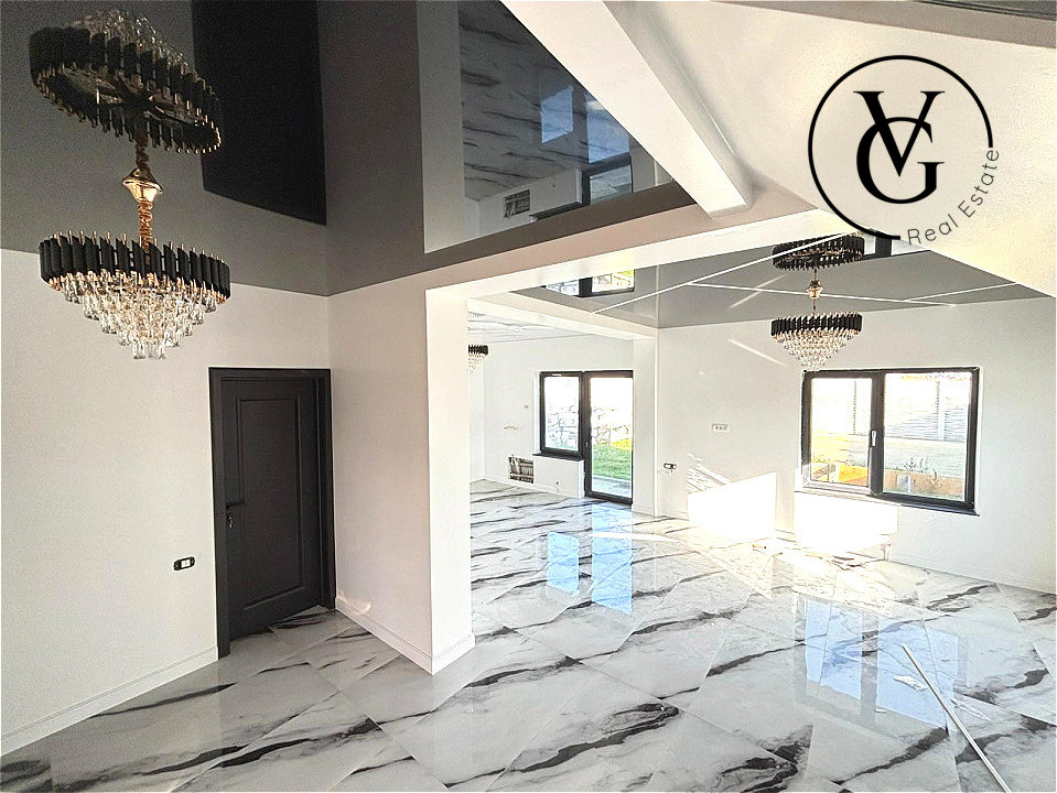 Vila P+M, 5 Camere, 450 mp teren, Midia Sat