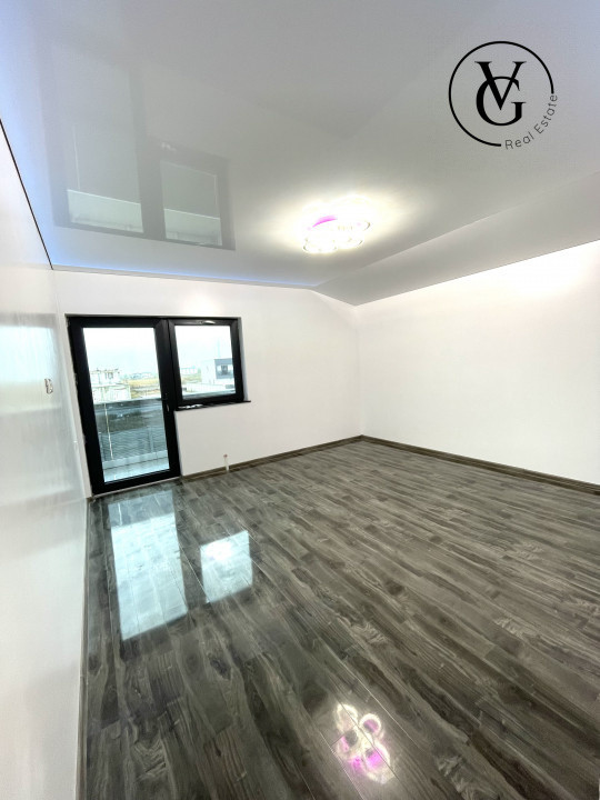 Vila P+M, 5 Camere, 450 mp teren, Midia Sat