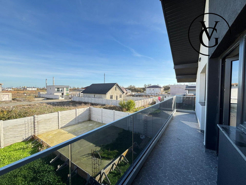 Vila P+M, 5 Camere, 450 mp teren, Midia Sat