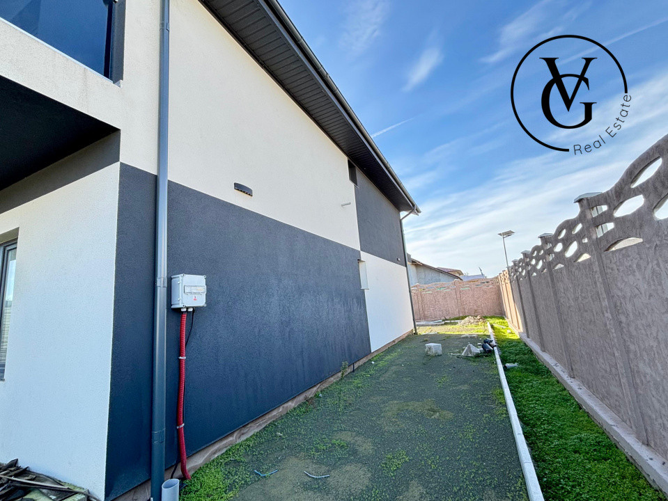 Vila P+M, 5 Camere, 450 mp teren, Midia Sat