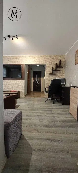 Apartament modern de 3 camere - zona Dacia