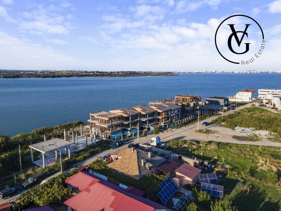 Vila  premium | frontal  la lac | Ovidiu Sud 