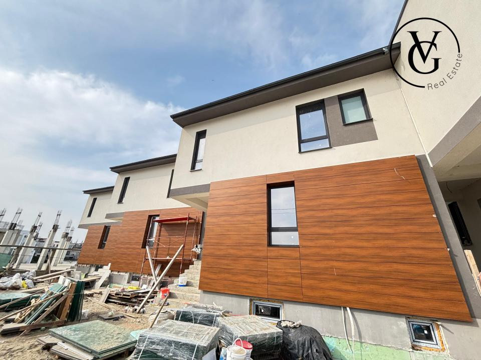 Vila  premium | frontal  la lac | Ovidiu Sud 