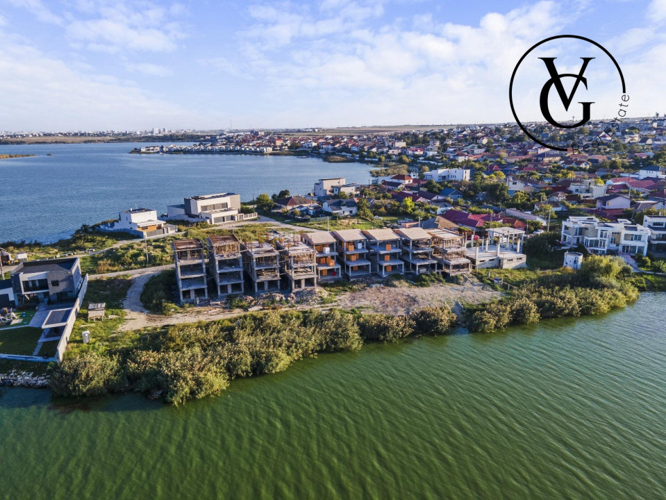 Vila  premium | frontal  la lac | Ovidiu Sud 