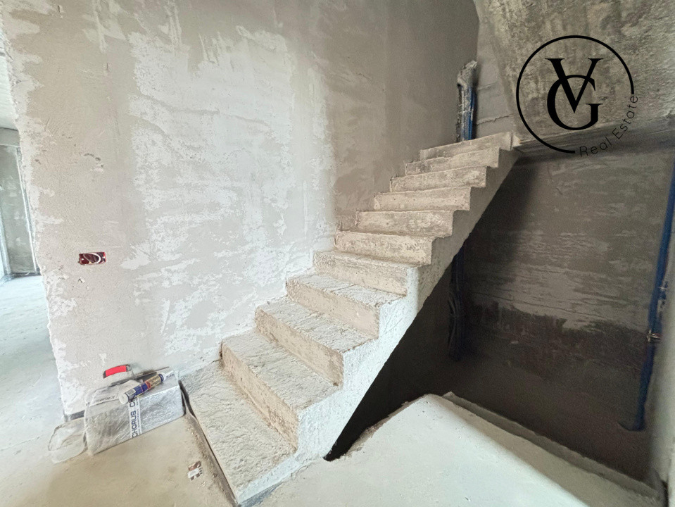 Vila  premium | frontal  la lac | Ovidiu Sud 