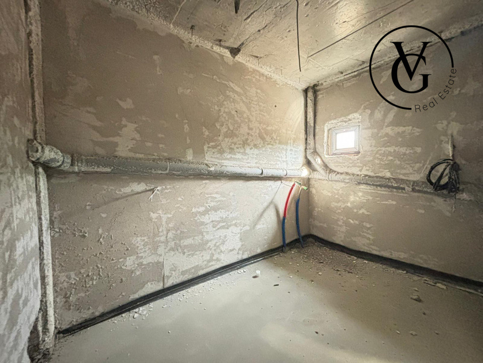 Vila  premium | frontal  la lac | Ovidiu Sud 