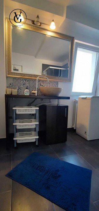 Apartament spațios de 3 camere - zona Delfinariu