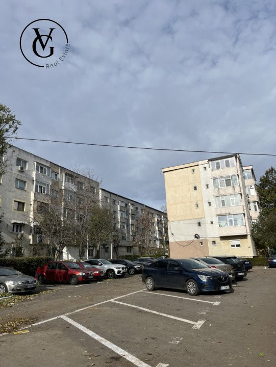 Apartament 2 camere-Eden-predare la alb