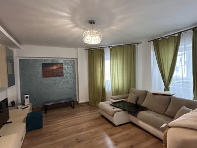 Apartament 2 camere - decomandat - vedere la mare