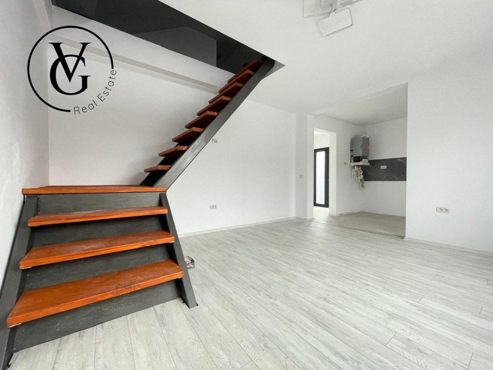 Casa P+M, 4 camere, 220mp teren, Lumina